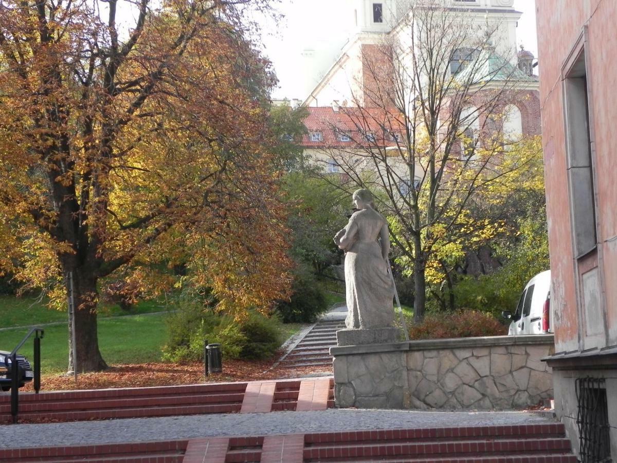 Mariensztat - View Over The Square Varšava Exteriér fotografie